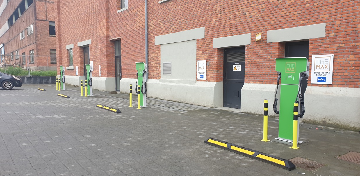 The Max elektrische laadpalen voor elektrische wagens in Heusden Zolder Limburg